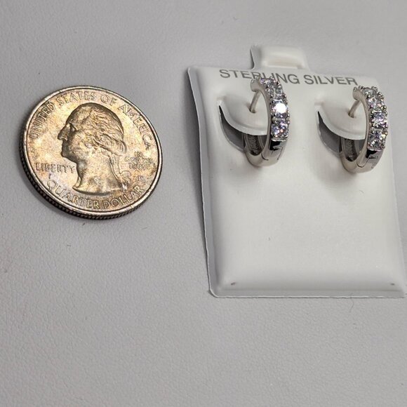 Brand New  Sterling Silver 925 Cubic zirconia stones Earrings - Picture 3 of 4